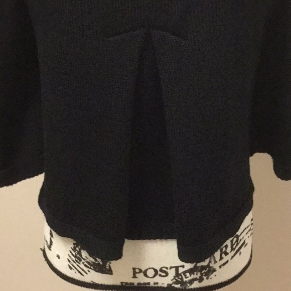 Peter Nygard black sweater knit cardigan - Picture 6 of 8